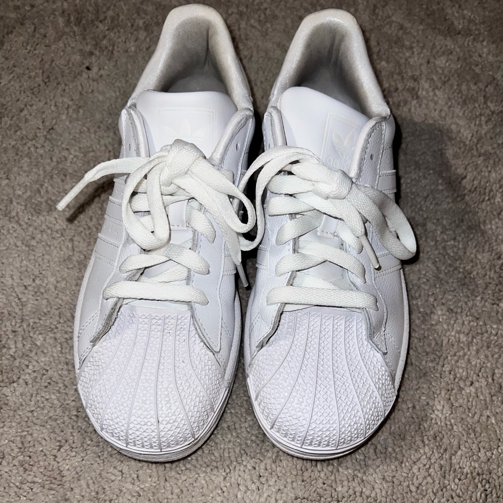 ADIDAS SUPERSTAR